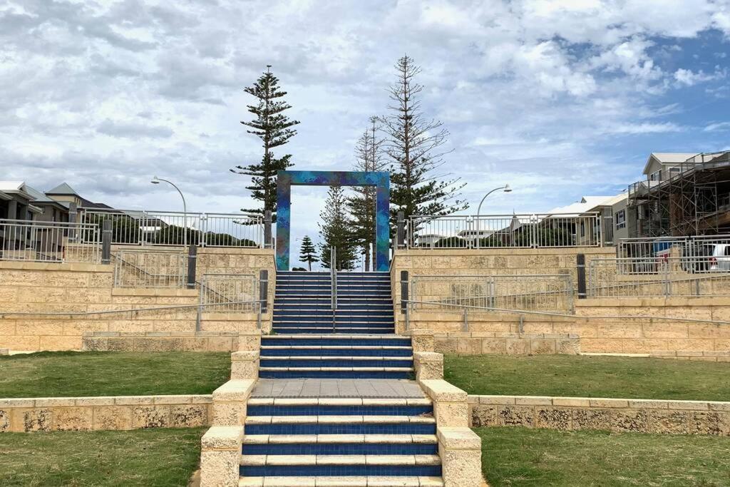 Mariner'S Cove ~ Luxe Waterfront Apartment Mindarie المظهر الخارجي الصورة